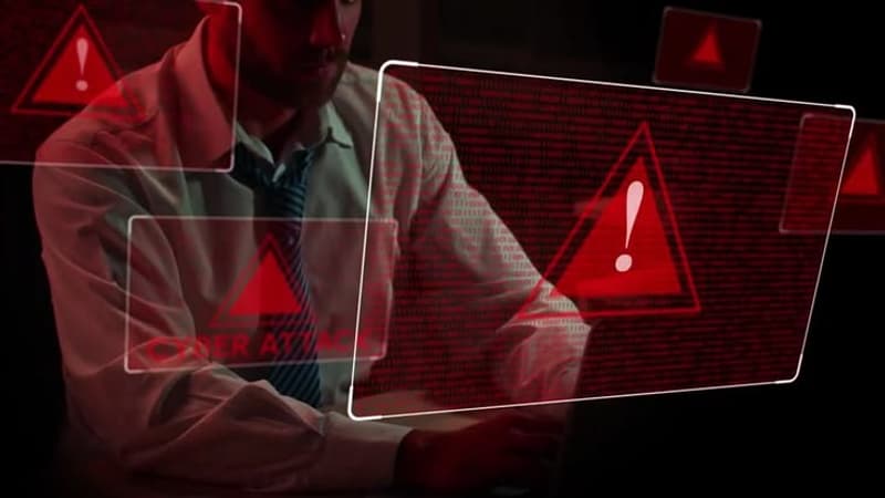 Advanced Cybersecurity Course at ForenX Technologies: analyst responding to live threat detection alerts